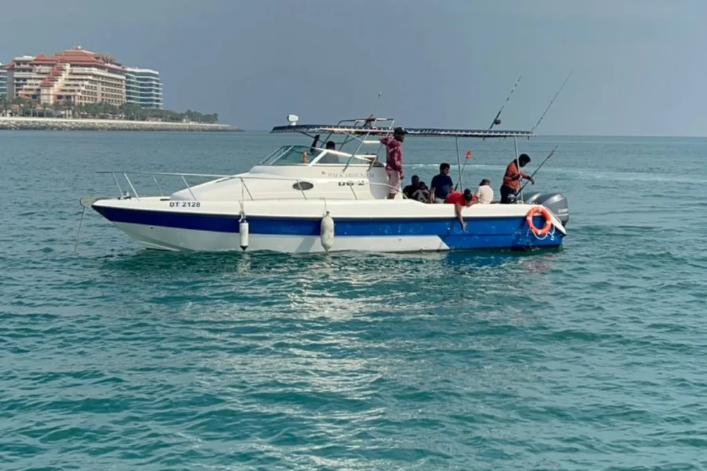 Yacht