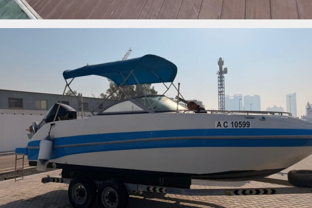 Yacht