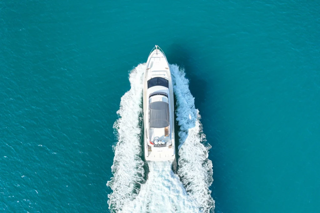 Yacht