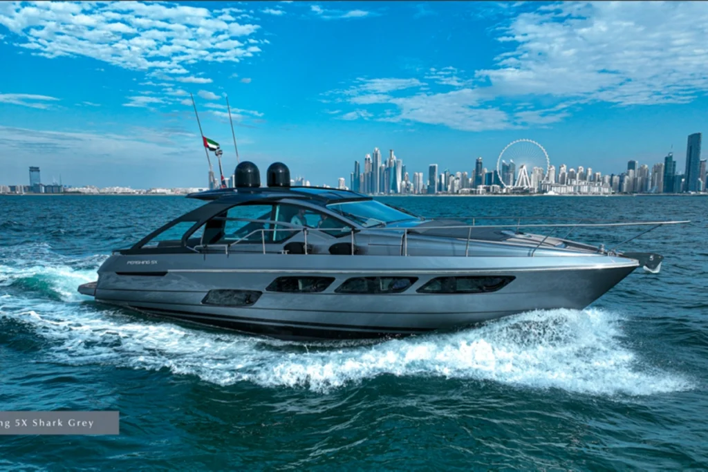 Yacht