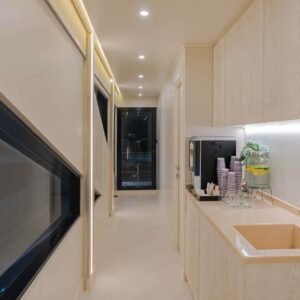 Celestia Jacuzzi Yacht – 10