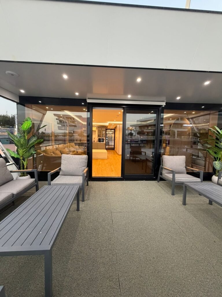 Serenity Haven houseboat – covered terrace at the salon entrance, Al Qana, Abu Dhabi